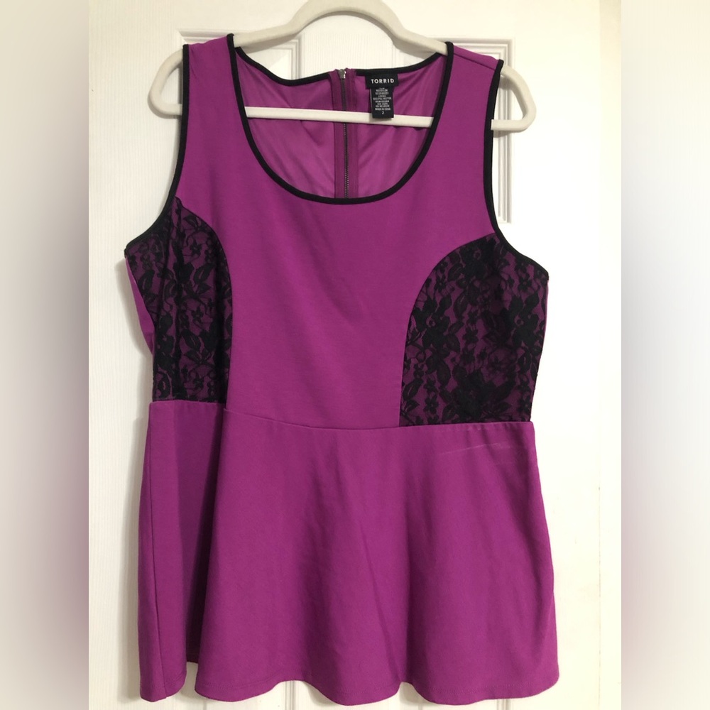Torrid purple peplum lace top torrid size 2 fits size‎ 18/20 club evening